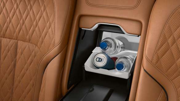 BMW 7 Serisi Sedan BMW Individual cooling box BMW 7 Serisi Sedan: BMW Individual cooling box’ın yakın çekimi