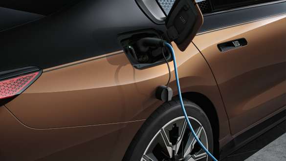 BMW eDrive, BMW i7 M70 xDrive Sedan G70 BMW i7 M70 xDrive Sedan G70 BMW M eDrive