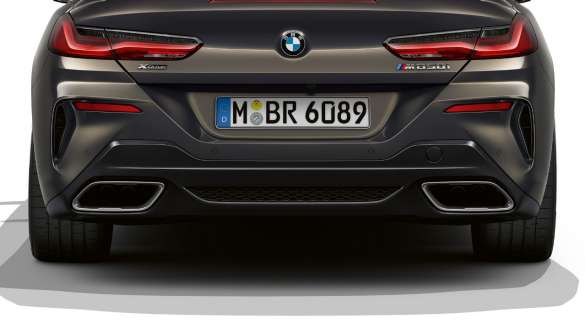 M Sport egzoz sistemi. M Sport egzoz sistemiyle BMW M850i xDrive Cabrio.