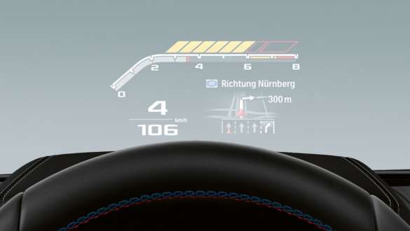 M modellerine özgü Head-Up Display, BMW 8 Serisi Coupé M Otomobilleri F92 LCI BMW 8 Serisi Coupé M Otomobilleri F92 LCI, M modellerine özgü Head-Up Display