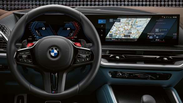 BMW İşletim Sistemi 8 aracılığıyla M'e özel gösterge konsepti Yeni BMW XM G09 BMW İşletim Sistemi 8 aracılığıyla M'e özel gösterge konsepti