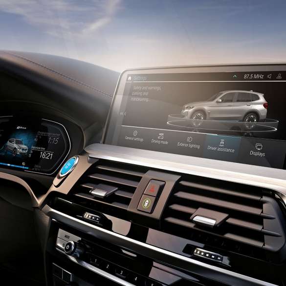 Sürüş asistan sistemleri BMW iX3 G08 Kontrol Ekranı kokpit Sürüş asistan sistemleri BMW iX3 G08 Kontrol Ekranı kokpit