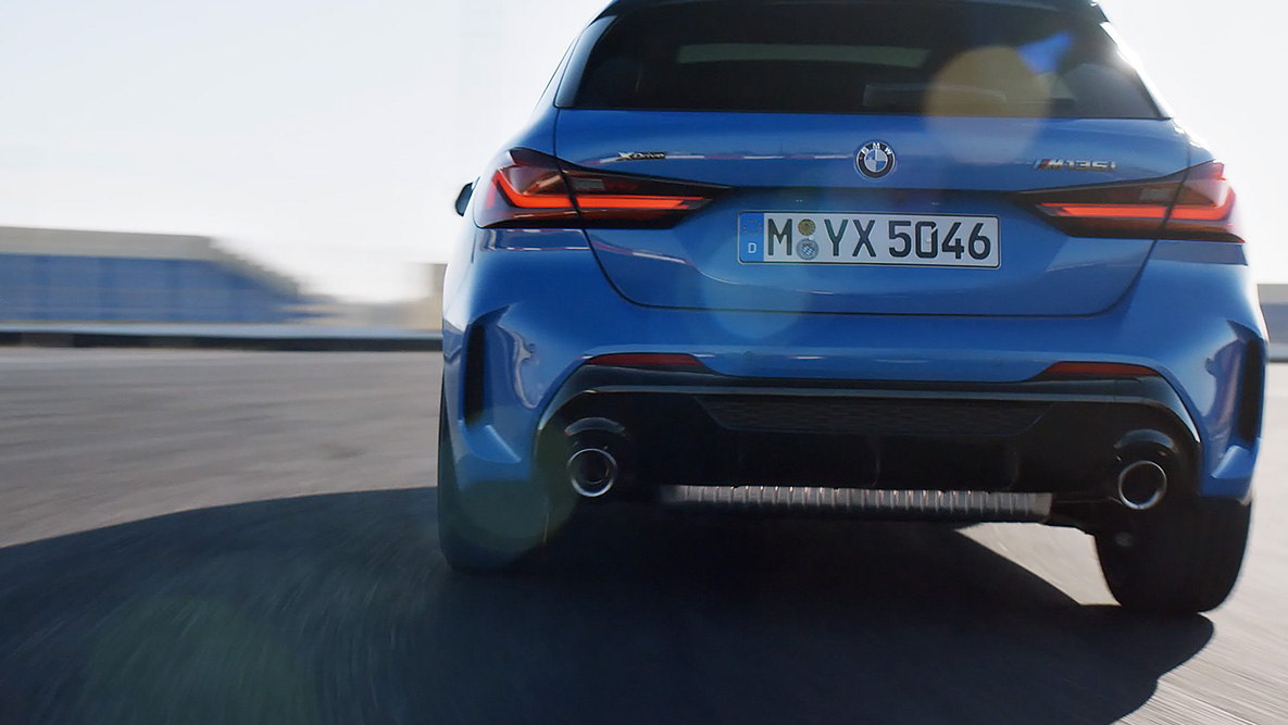 M Sport direksiyon. M Sport direksiyon ile BMW 1 Serisi.