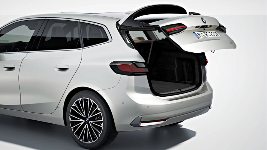 BMW 2 Serisi Active Tourer'ın bagaj hacmi videosu BMW 2 Serisi Active Tourer'ın bagaj hacmi videosu