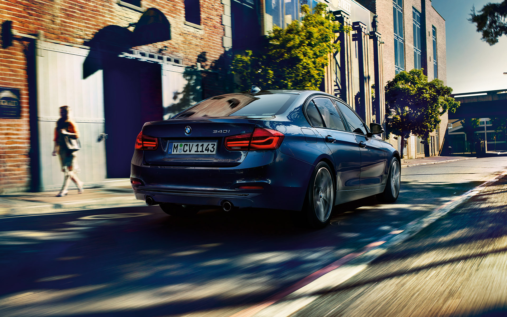 Tanzanite Mavisi BMW 3 Serisi Sedan Duvar Kağıdı Wallpaper 3 Tanzanite Mavisi BMW 3 Serisi Sedan Duvar Kağıdı Wallpaper 3