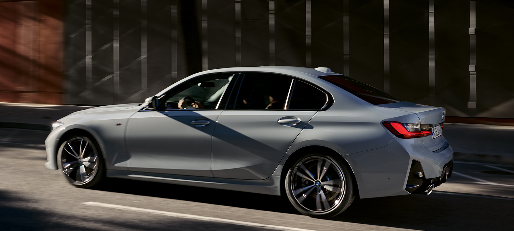 BMW 3 Serisi Sedan LCI G20, dış tasarım videosu BMW 3 Serisi Sedan LCI G20, dış tasarım videosu