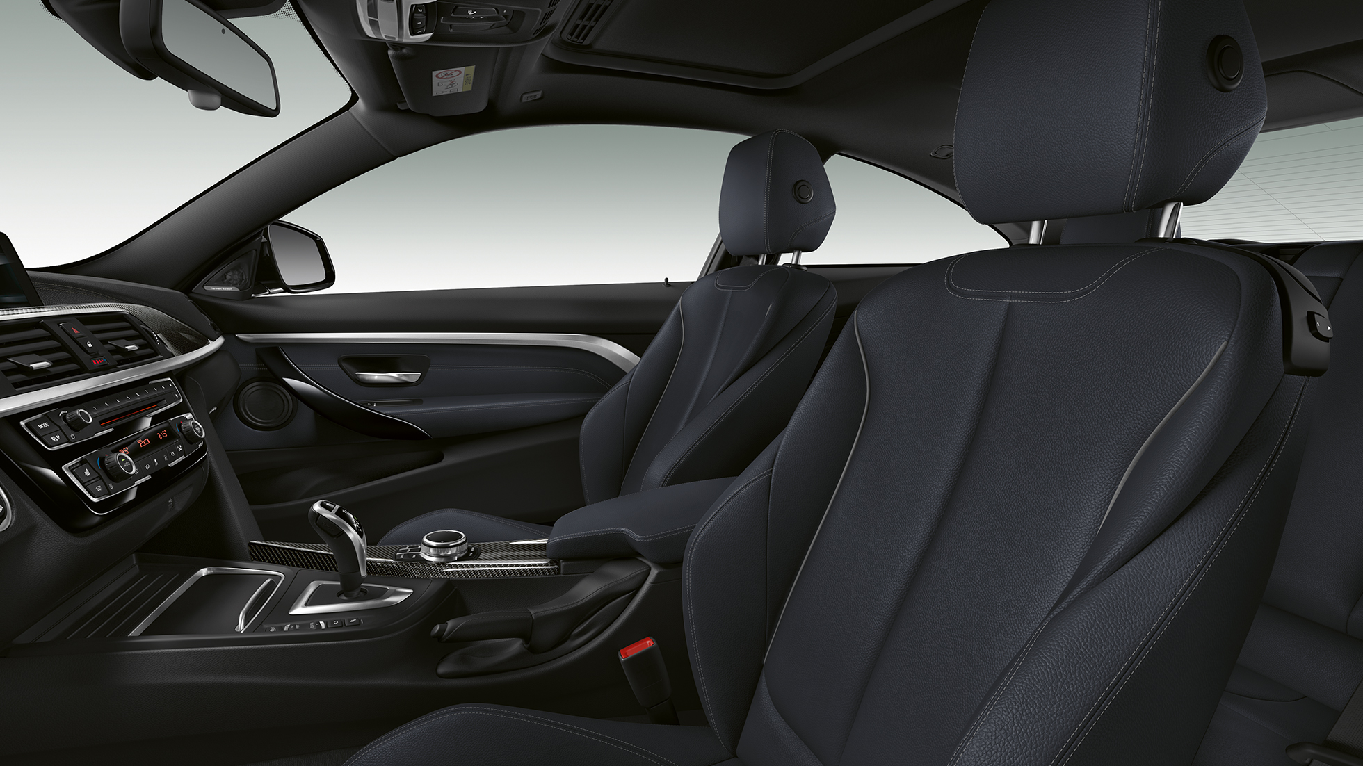 BMW 4 Serisi Coupé, M Sport Modeli iç tasarım BMW 4 Serisi Coupé, M Sport Modeli iç tasarım
