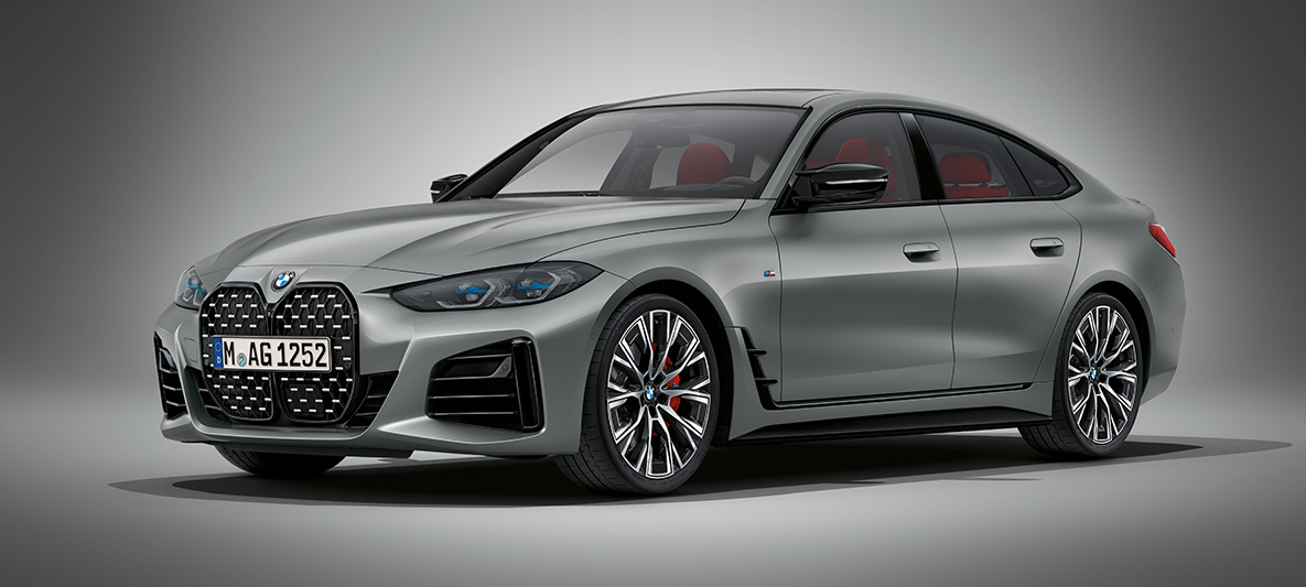 Yeni BMW 4 Serisi Gran Coupé G26, BMW Individual Metalik Mat Gri/Pure Yeni BMW 4 Serisi Gran Coupé G26, BMW Individual Metalik Mat Gri/Pure, ön çaprazdan görünüm