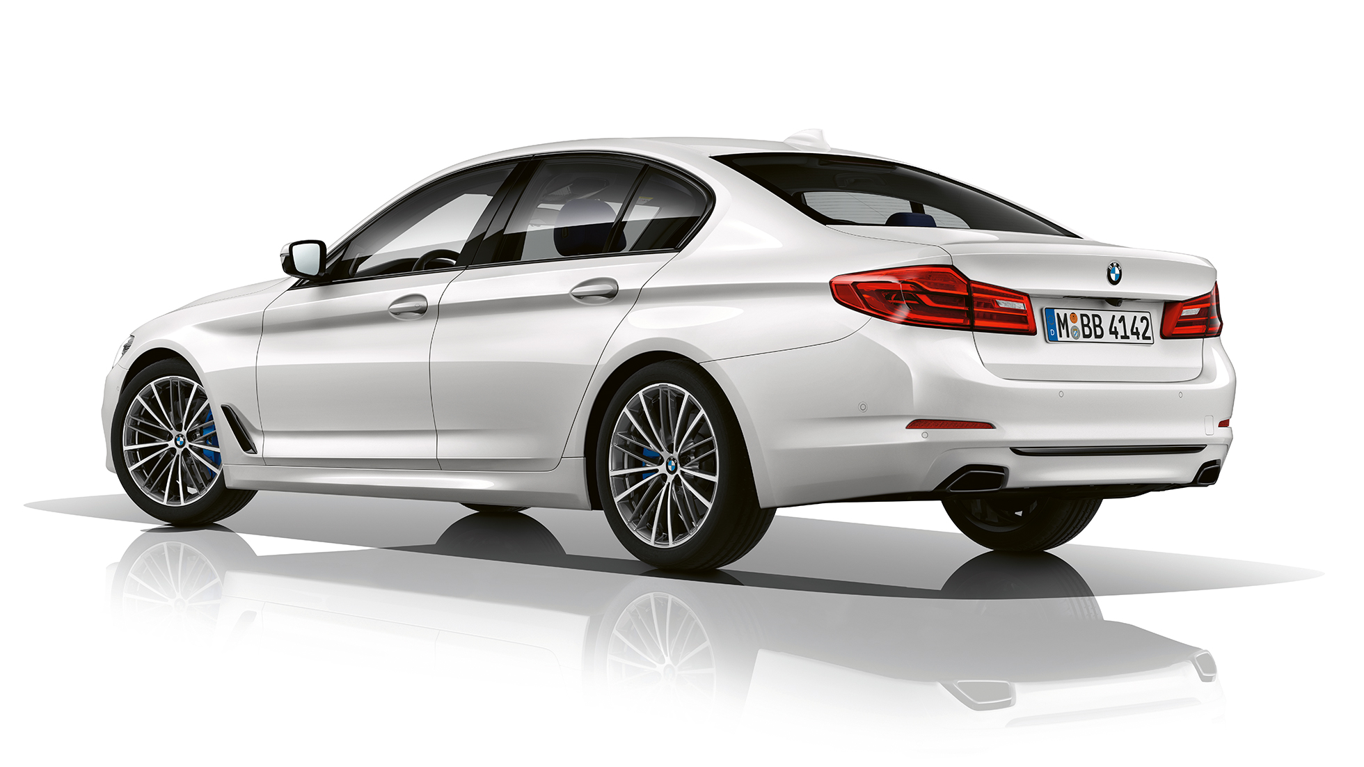 Sport Line arkadan görünüm BMW 5 Serisi Sedan Sport Line BMW 5 Serisi Sedan 540i Sedan G30 Metalik Beyaz / Alpine, arkadan görünüm