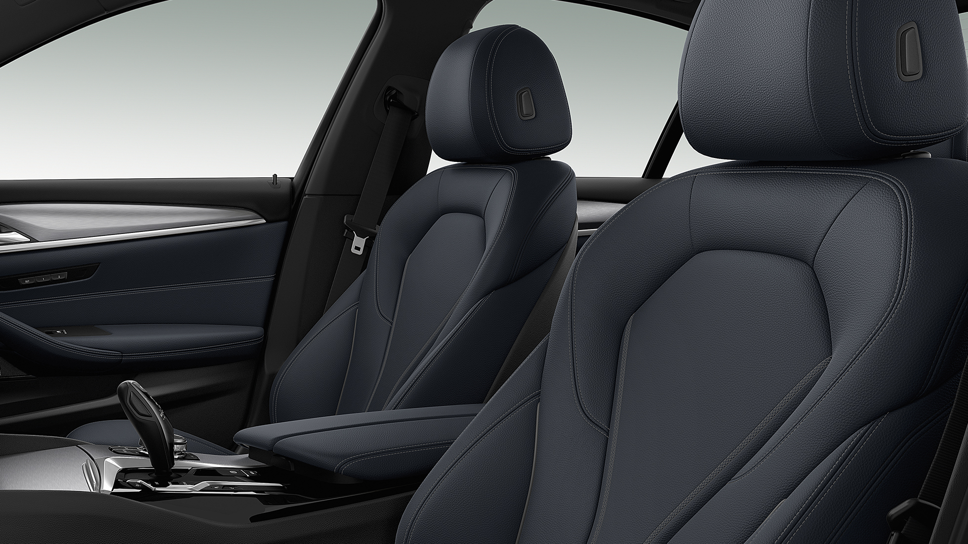 Sport Line döşemeler BMW 5 Serisi Sedan Sport Line BMW 5 Serisi Sedan 540i Sedan G30 Metalik Beyaz / Alpine döşemeler