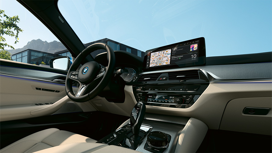 İç tasarım, BMW 5 Serisi Sedan G30 BMW 5 Serisi Sedan G30 Facelift, iç tasarım