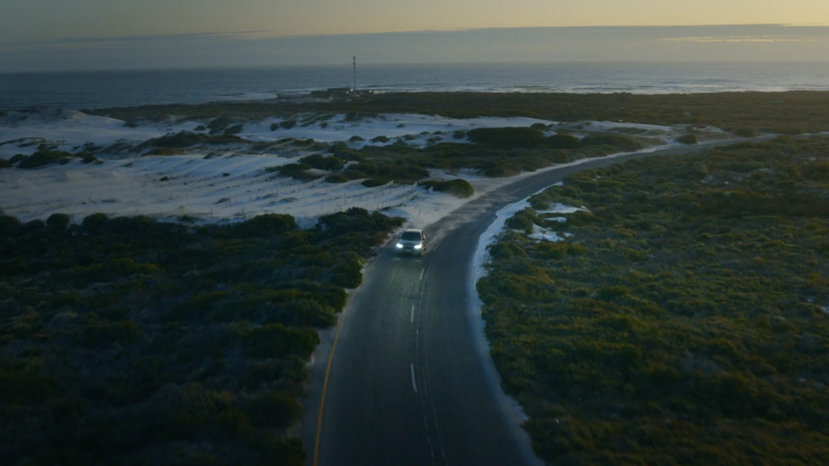 BMW PHEV filosu hareket halinde BMW PHEV filosu hareket halinde