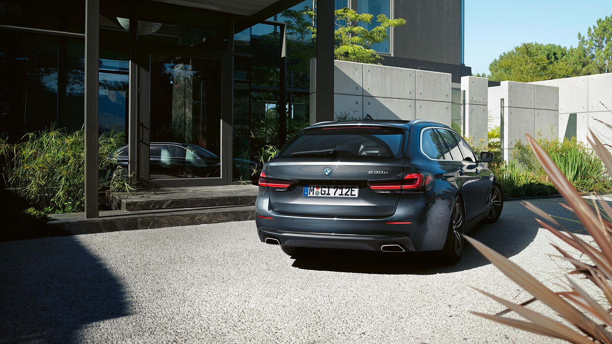 BMW 5 Serisi Touring (G31 LCI) | BMW Türkiye BMW 5 Serisi Touring (G31 LCI) | BMW Türkiye