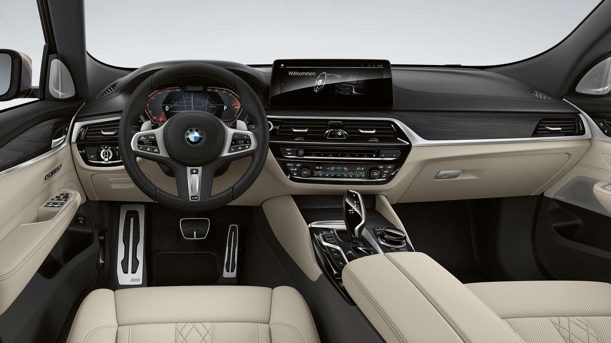 Kokpit BMW 6 Serisi Gran Turismo M Sport G32 BMW 6 Serisi Gran Turismo G32 640i xDrive M Sport Fildişi Beyazı ‘Nappa’ Deri iç tasarım