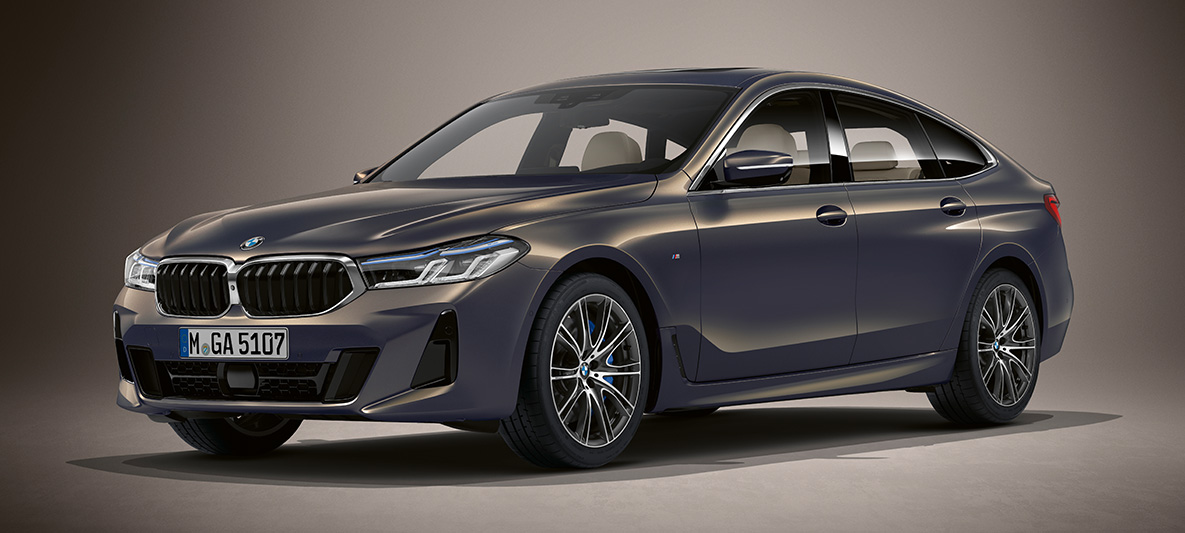 BMW Individual Metalik Mavi/Tansanite gövde rengi BMW 6 Serisi Gran Turismo G32 BMW Individual Metalik Mavi/Tansanite gövde rengi BMW 6 Serisi Gran Turismo G32 hareketsiz halde önden görünüm