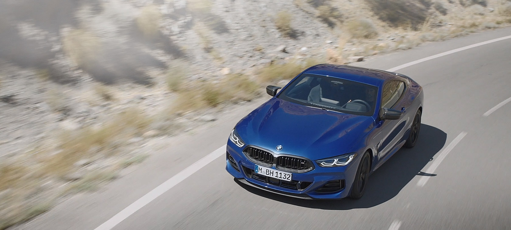 BMW 8 Serisi Coupé G15 LCI dış tasarım vurguları videosu BMW 8 Serisi Coupé G15 LCI dış tasarım vurguları videosu
