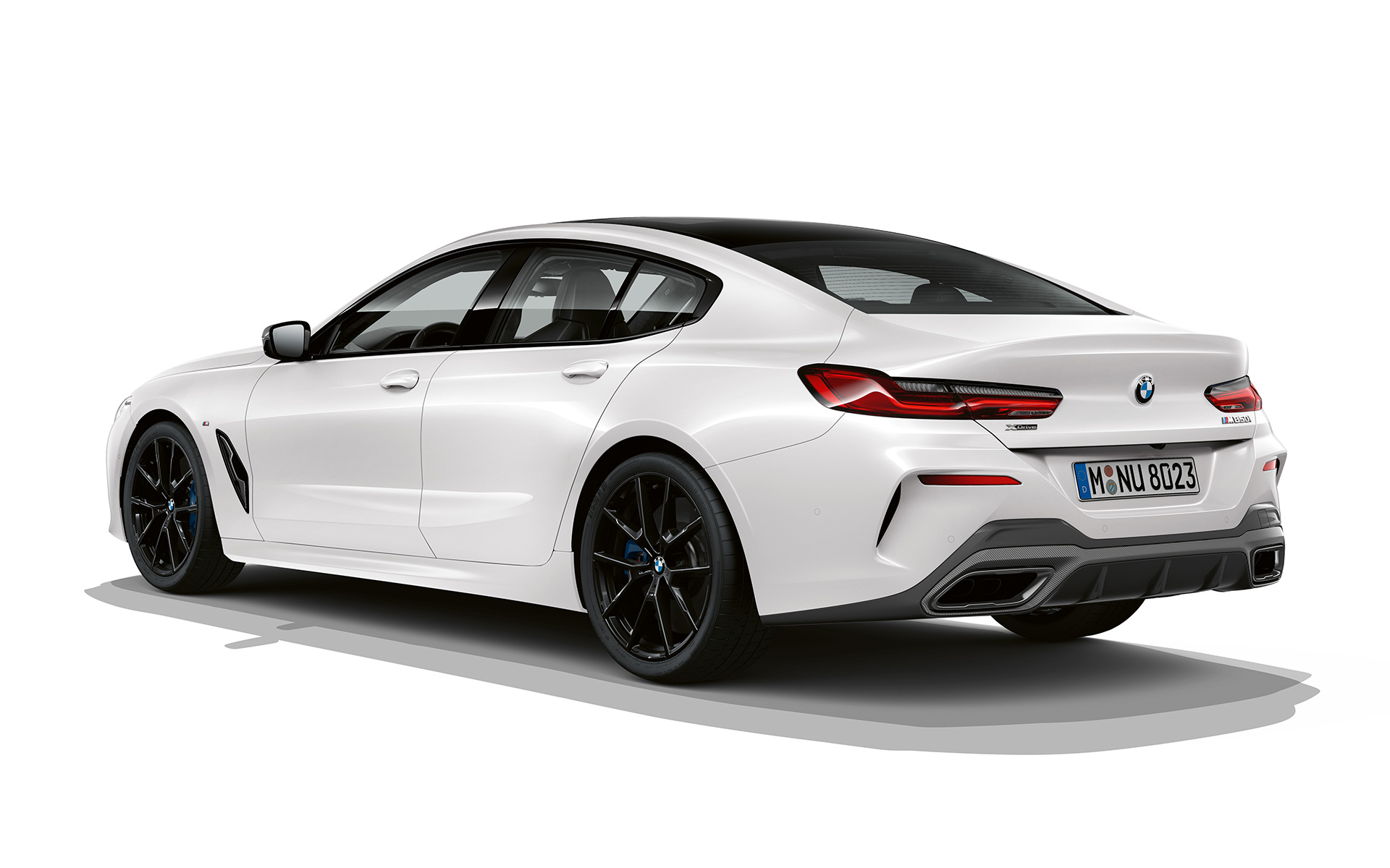 Pure Contrast arkadan görünüm BMW 8 Serisi Gran Coupé, Pure Contrast arkadan görünüm