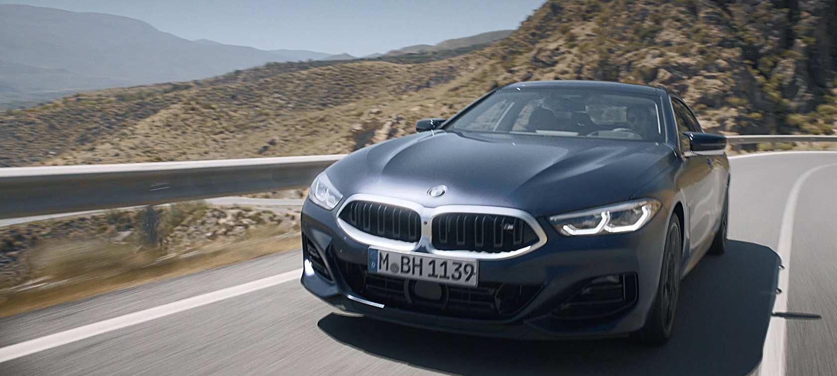 BMW 8 Serisi Gran Coupé G16 LCI, sürüş dinamikleri videosu BMW 8 Serisi Gran Coupé G16 LCI, sürüş dinamikleri videosu