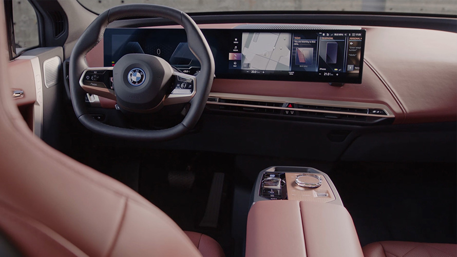 BMW iX i20 elektrikli SUV, iç tasarımda öne çıkan özellikler videosu BMW iX i20 elektrikli SUV, iç tasarımda öne çıkan özellikler videosu