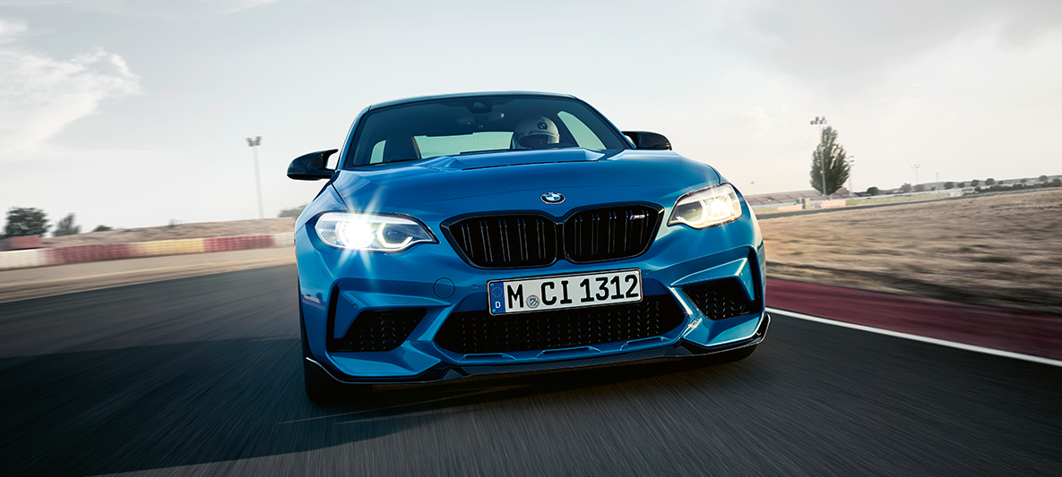 Tasarım BMW M2 CS Tasarım BMW M2 CS F87 Metalik Mavi/Misano önden görünüm