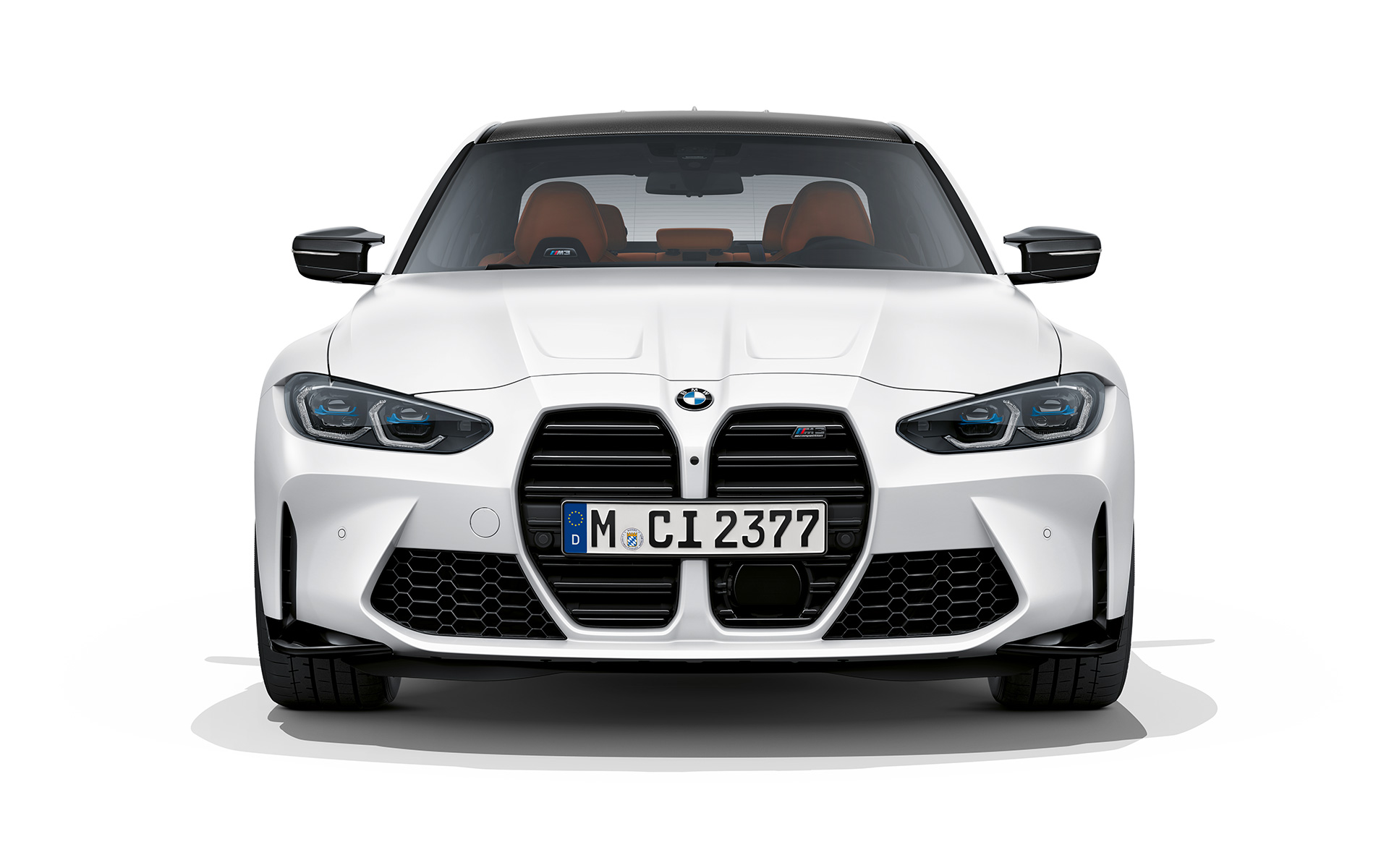 BMW M3 Competition G80, Metalik Mat Beyaz, önden görünüm