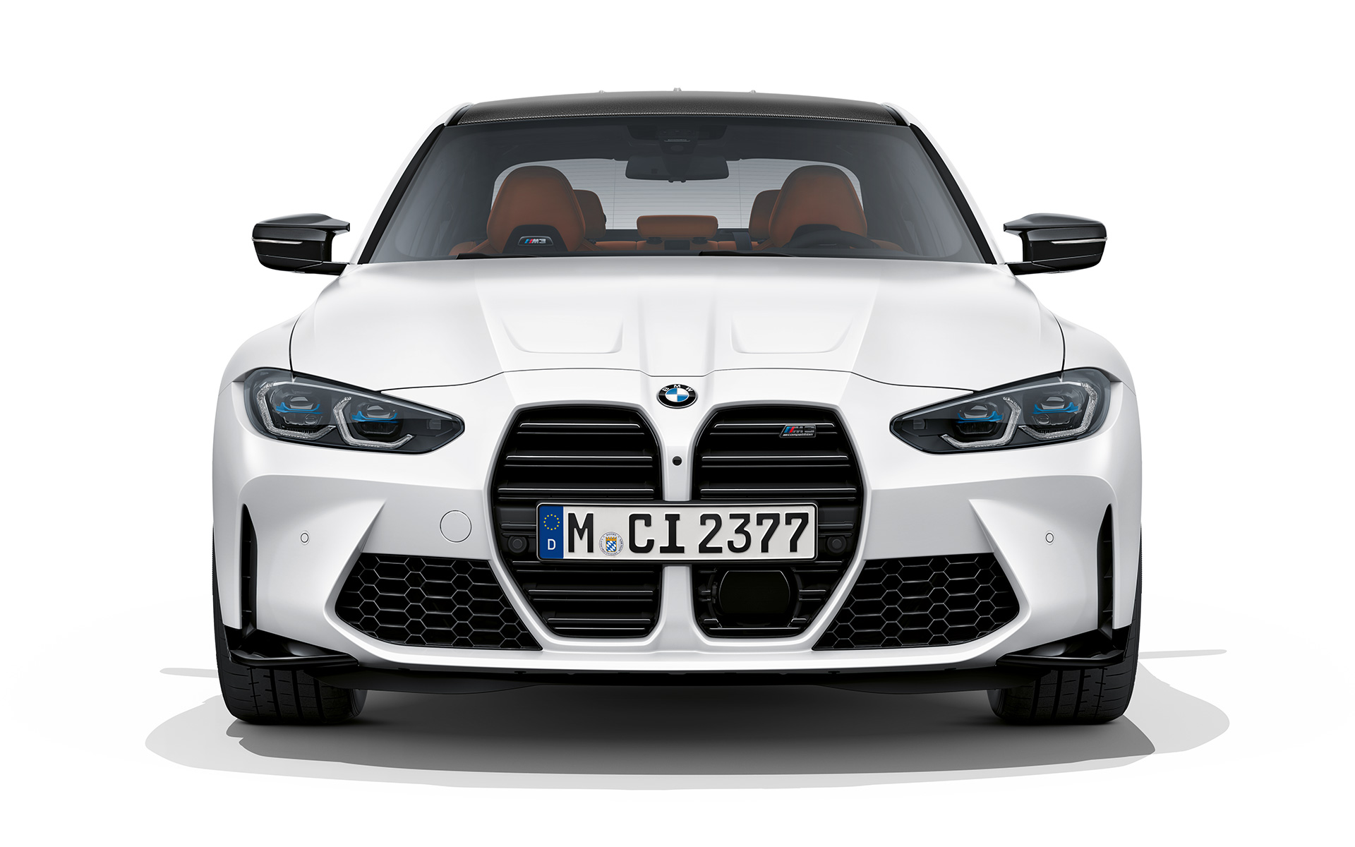 BMW M3 Competition G80, Metalik Mat Beyaz, önden görünüm