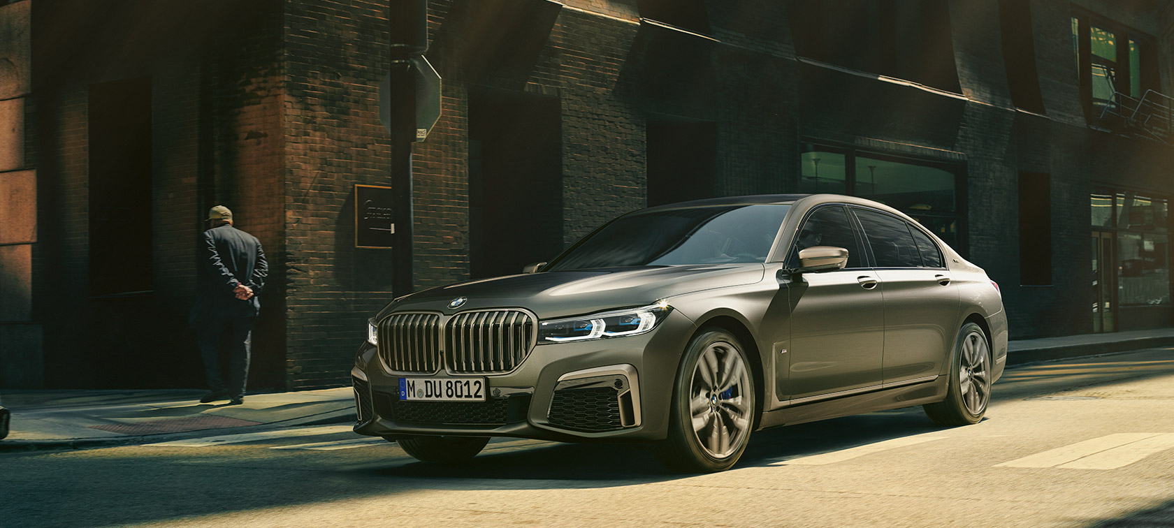Detayları keşfedin BMW M760Li xDrive Sedan, BMW M7, BMW 760Li Individual, Detayları keşfedin