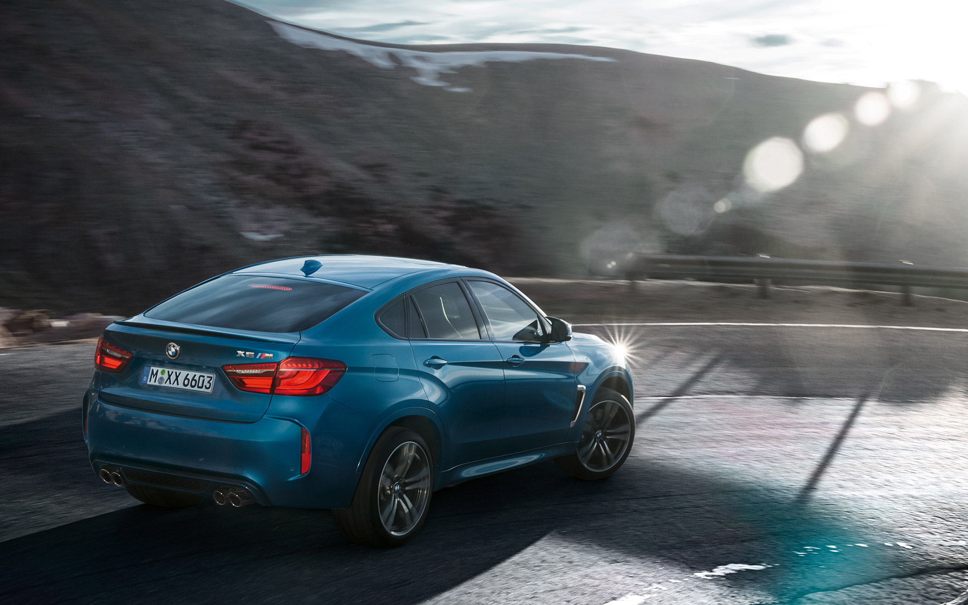BMW X6 M Fotoğraflar 09 BMW X6 M Fotoğraflar 09