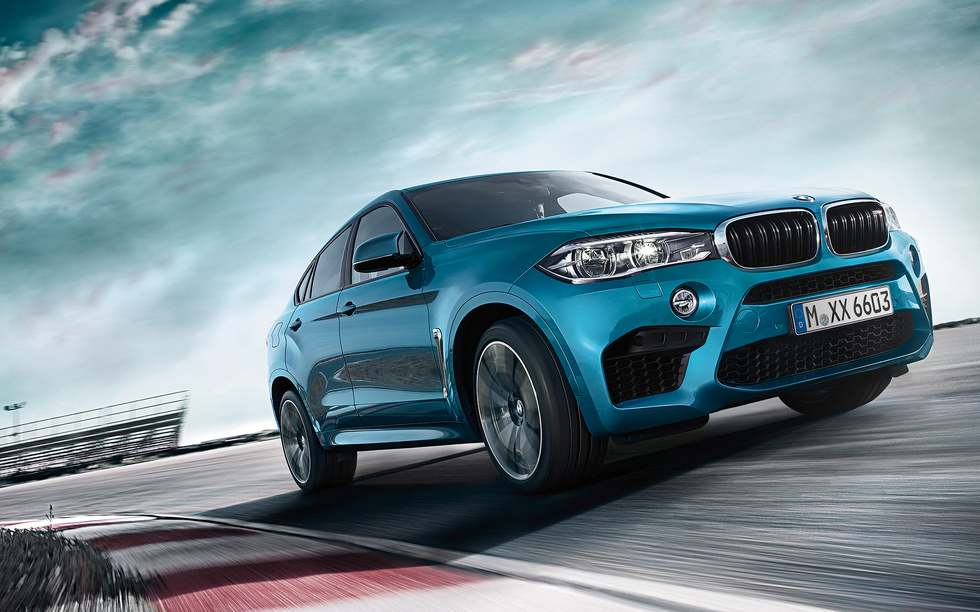 BMW X6 M Fotoğraflar 10 BMW X6 M Fotoğraflar 10