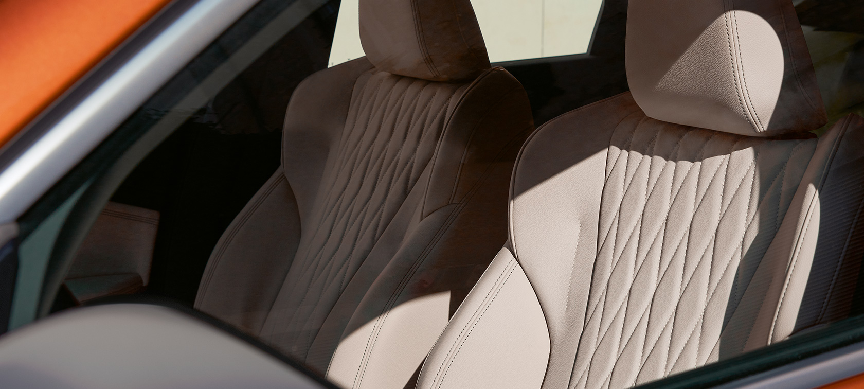 BMW X1 xDrive23i U11 ICE xLine, Metalik Turuncu/Utah, İç tasarımda öne çıkan özellikler İç tasarımda öne çıkan özellikler, BMW X1 xDrive23i U11 ICE xLine, Metalik Turuncu/Utah, 20 inç, Çok kollu, stil 869 I, BMW Individual hafif alaşım jantlar