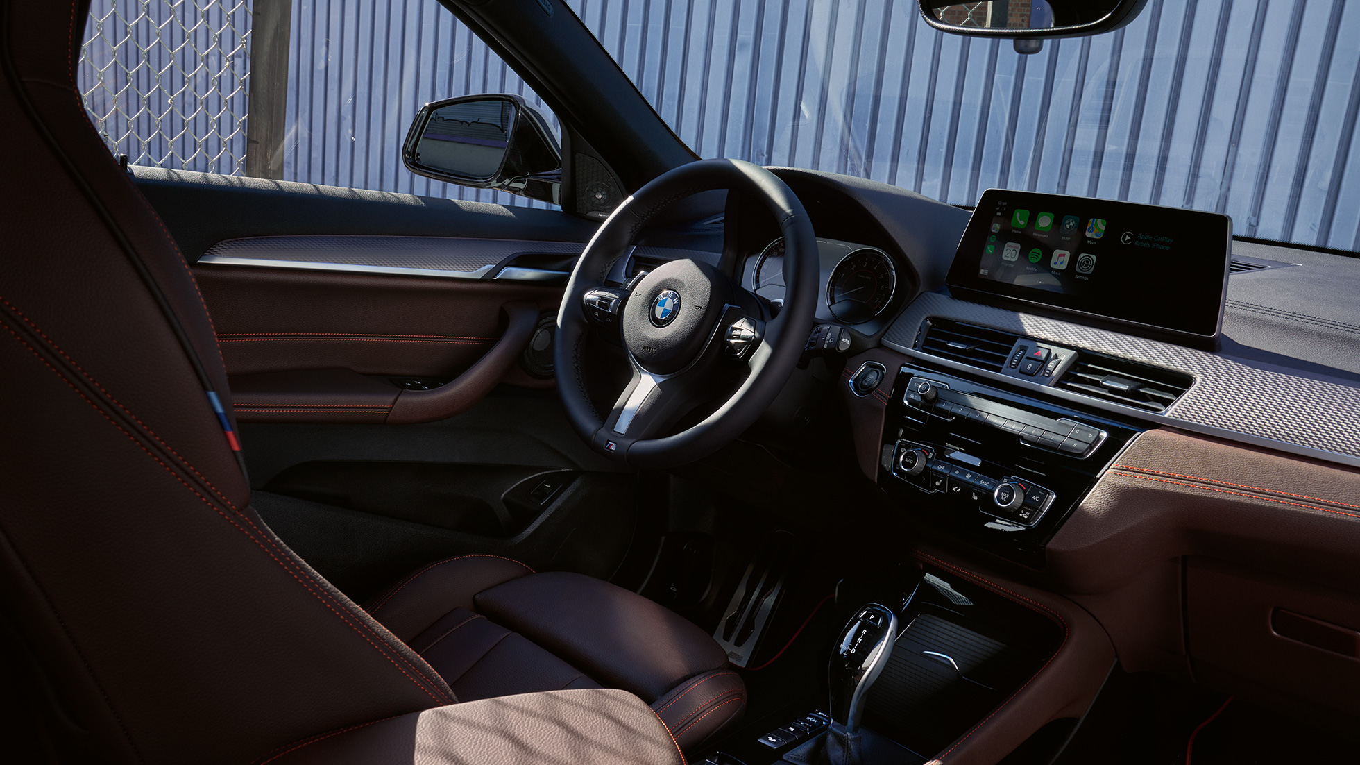 Kokpit BMW X2 F39 BMW X2 F39 kokpit iç tasarımı