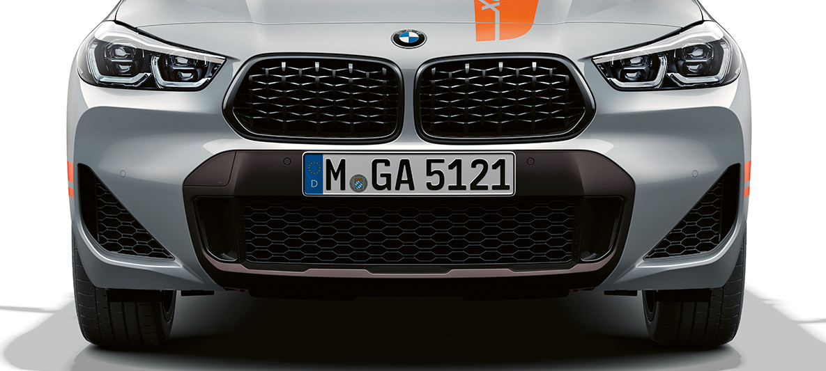 Çift Böbrek Izgaralar BMW X2 F39 Mesh Edition | BMW Türkiye BMW X2 F39 Metalik Gri/Brooklyn önden görünüm Çift Böbrek Izgaralar Mesh Edition | BMW Türkiye