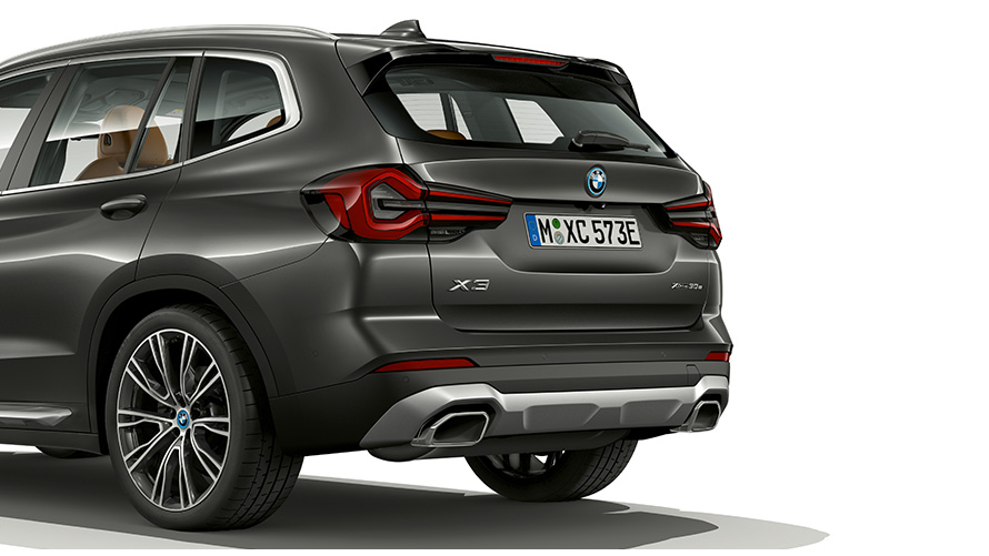 BMW X3 G01 Metalik Gri/Sophisto, arkadan görünüm BMW X3 G01 Metalik Gri/Sophisto, arkadan yakın plan görünüm