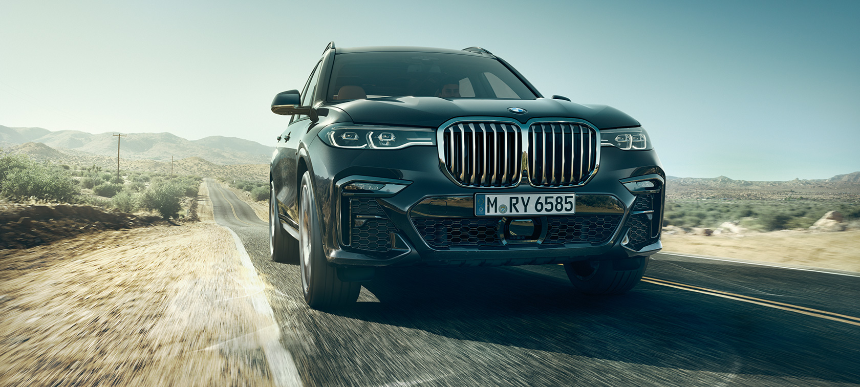 Yeni BMW X7, önden görünüm Yeni BMW X7 önden görünüm