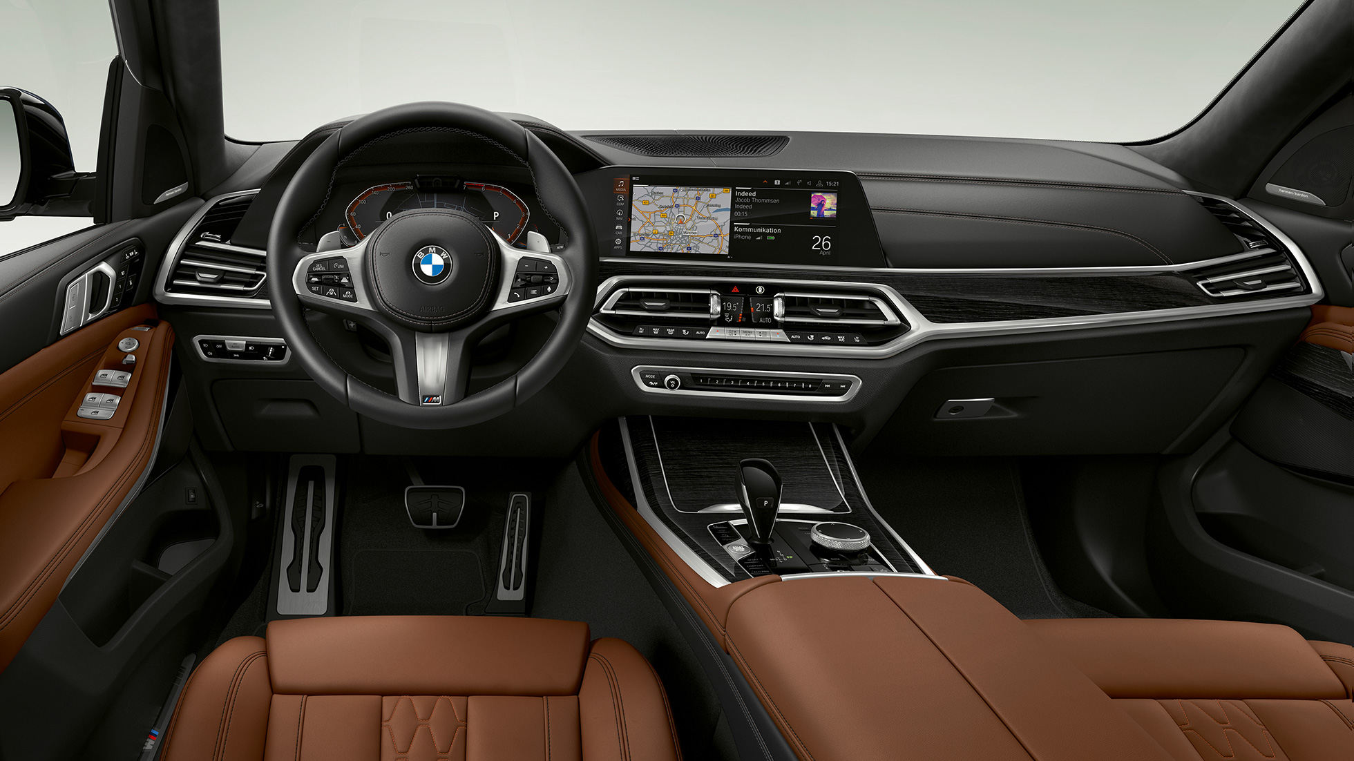 Yeni BMW X7, Yeni BMW Individual X7 xDrive40i yandan görünüm Yeni BMW X7, Yeni BMW Individual X7 xDrive40i yandan görünüm