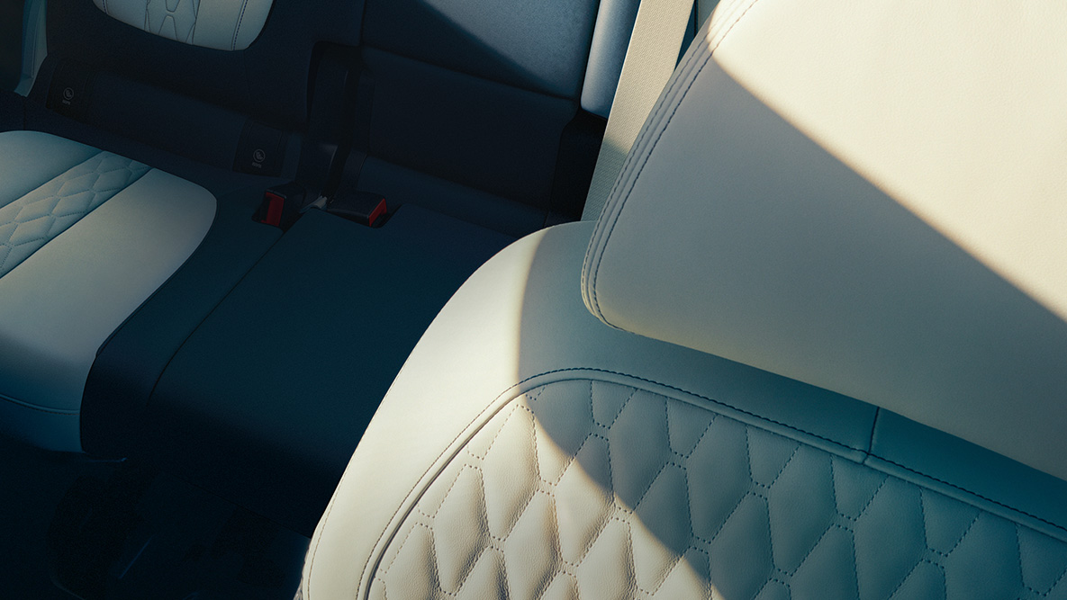 Yeni BMW X7 deri tasarımı “Merino” deri tasarım yakın çekim