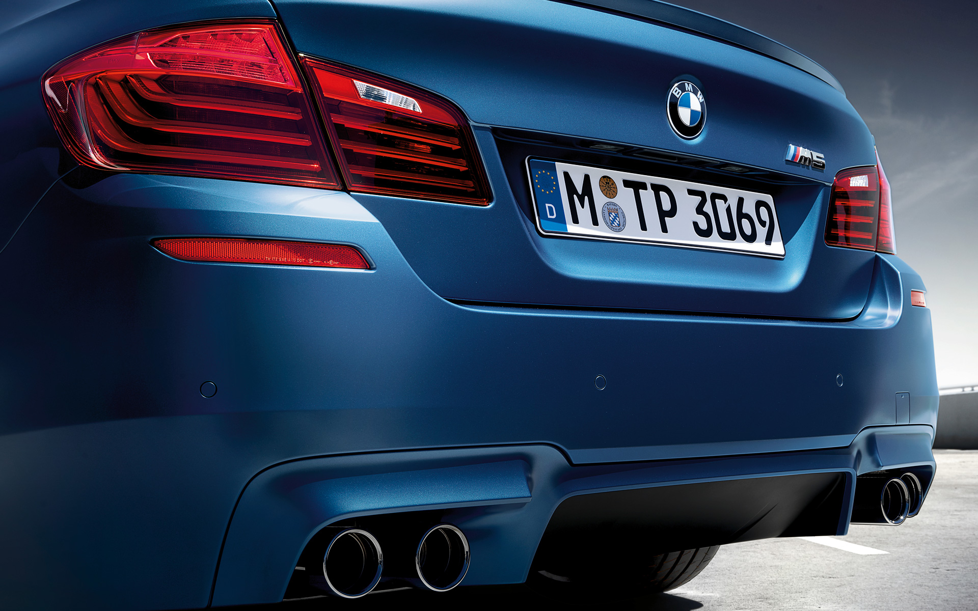 BMW M Gmbh Duvar Kağıdı Wallpaper 12 | BMW Türkiye BMW M Gmbh Duvar Kağıdı Wallpaper 12 | BMW Türkiye