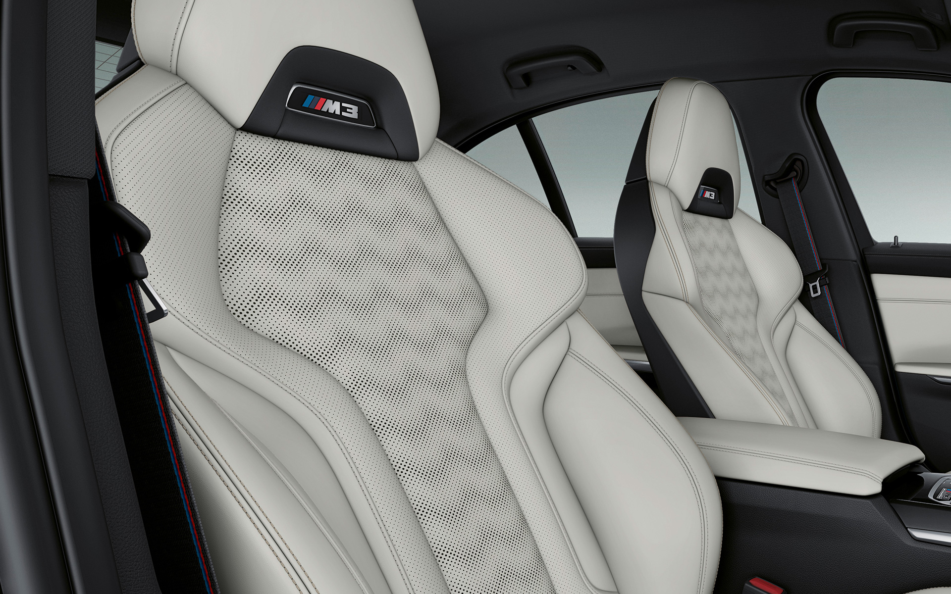 BMW Individual ince tanecikli “Merino” tamamen deri döşeme, Fildişi Beyazı BMW Individual ince tanecikli “Merino” tamamen deri döşeme, Fildişi Beyazı