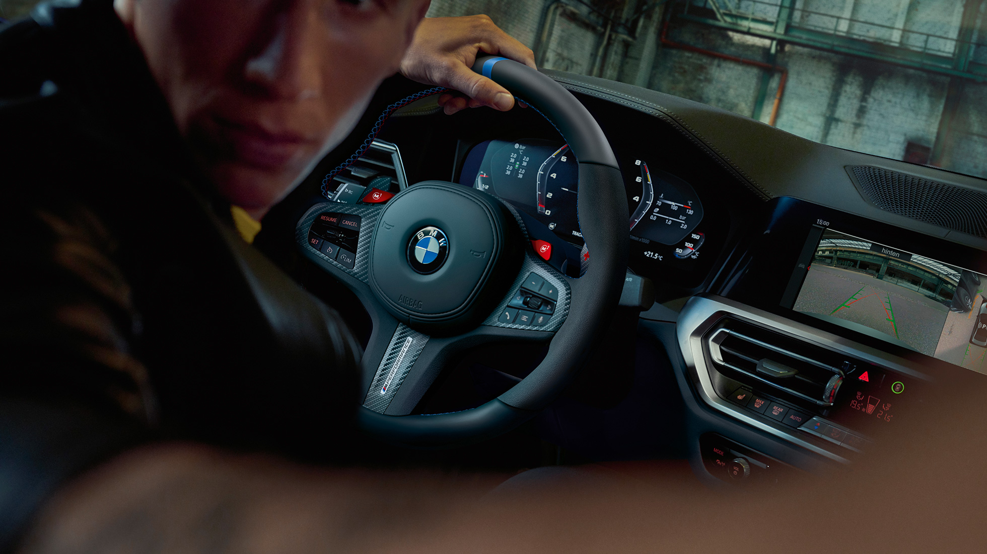 BMW M3 G80 iç tasarım BMW M Performance Parçaları BMW M3 G80 iç tasarım