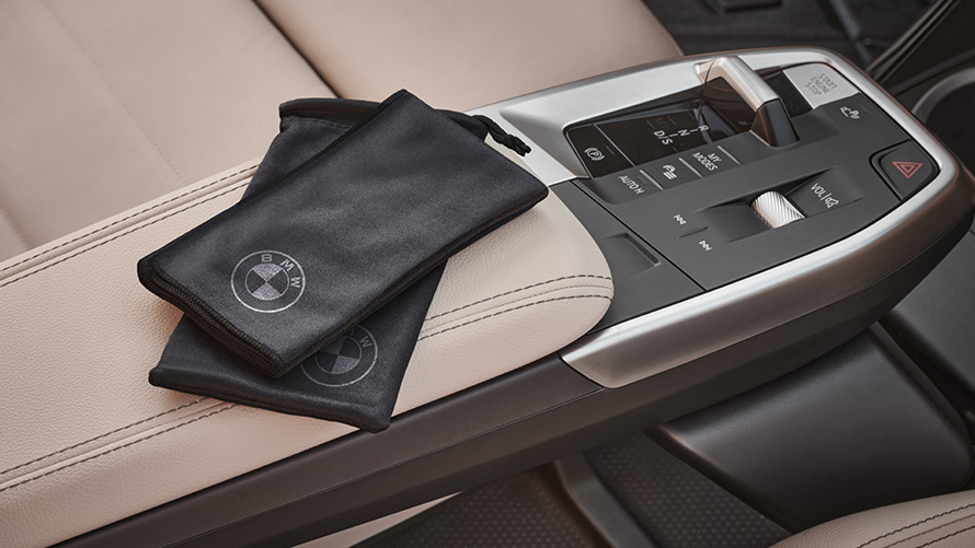 BMW Ekran Temizleme Bezi, ilkbahar ve yaz için orijinal BMW aksesuarları BMW Ekran Temizleme Bezi, ilkbahar ve yaz için orijinal BMW aksesuarları