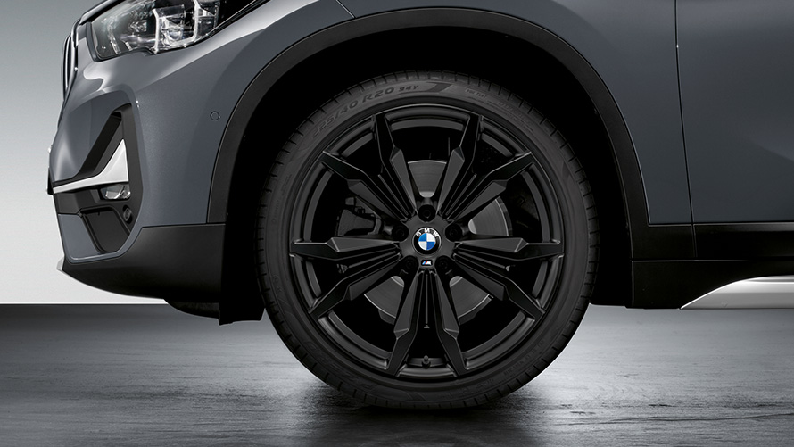 BMW M Performance, Çift kollu, stil 717 M BMW M Performance, Çift kollu, stil 717 M, BMW yaz lastikleri