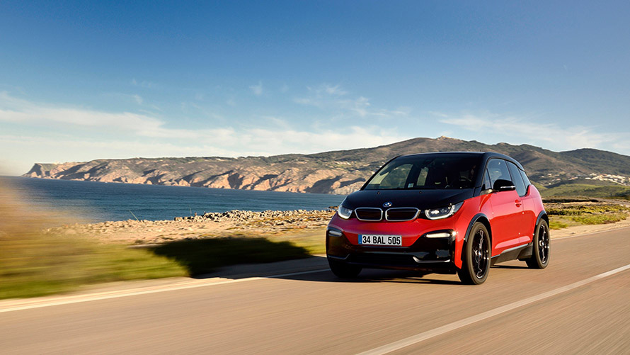 BMW i3s ile Azıcık Uz mu Gittik? | BMW Türkiye BMW i3s ile Azıcık Uz mu Gittik? | BMW Türkiye
