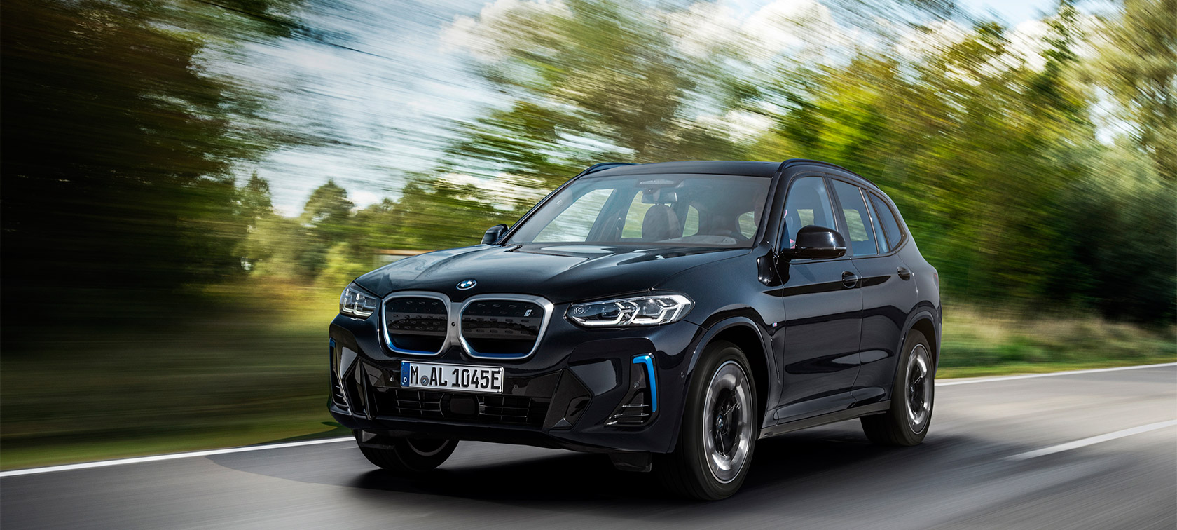 Standart Şarj Kablosu ile evde şarj | BMW Türkiye Standart Şarj Kablosu ile evde şarj | BMW Türkiye