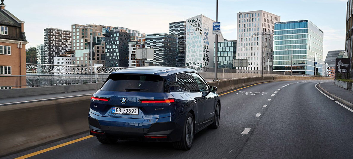 Yeni BMW iX ile Heyecan Verici Bir Norveç Gezisi | BMW Joy Blog Yeni BMW iX ile Heyecan Verici Bir Norveç Gezisi | BMW Joy Blog