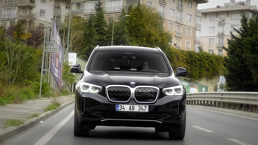 BMW iX3 Kullanıcısı Aslı Bayraktar ile Söyleşi | BMW Joy Blog BMW iX3 Kullanıcısı Aslı Bayraktar ile Söyleşi | BMW Joy Blog