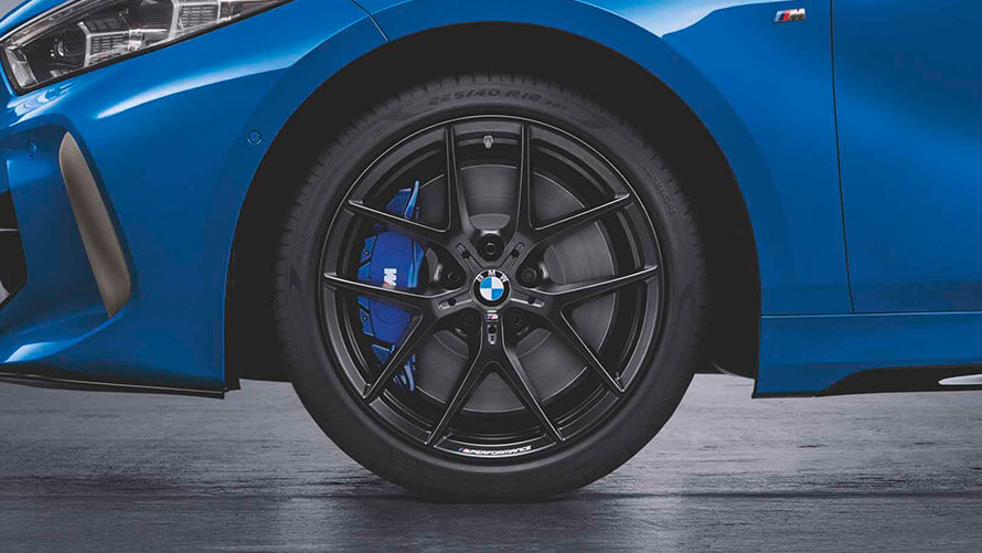 18" Y Spoke 554M Mat Siyah BMW 1 Serisi (F40) 18" Y Spoke 554M Mat Siyah BMW 1 Serisi (F40)