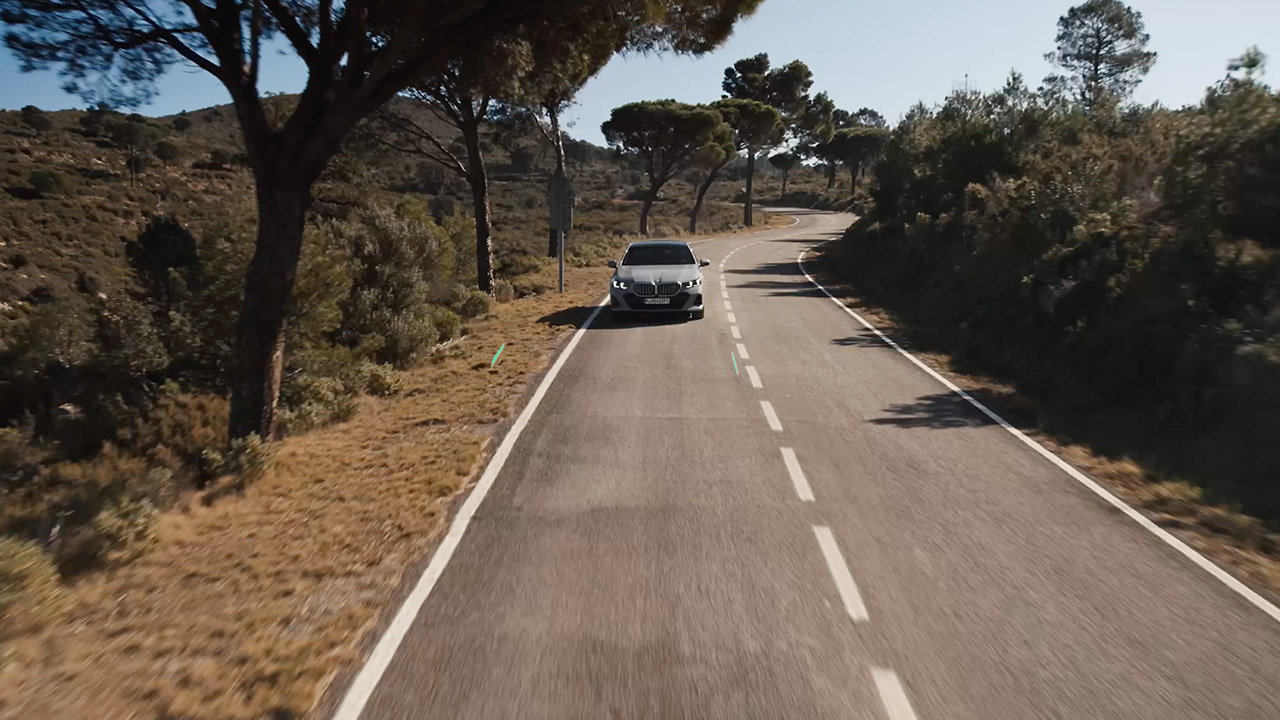 Yeni BMW i5 ile Pratik ve Güvenli Yolculuk | BMW Joy Blog Yeni BMW i5 ile Pratik ve Güvenli Yolculuk | BMW Joy Blog