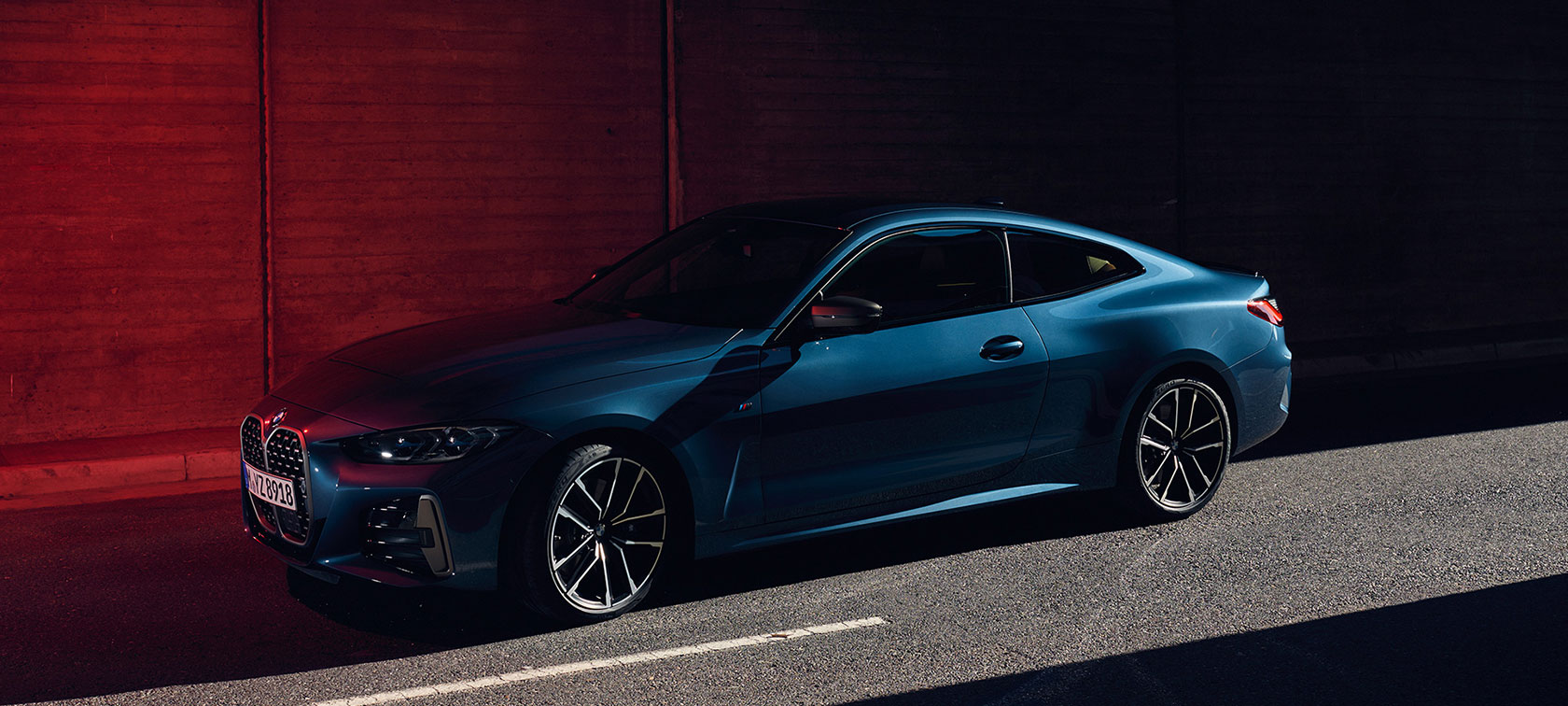 BMW M440i xDrive Coupé’nin sürüş dinamikleri ve tasarım özellikleri BMW M440i xDrive Coupé’nin sürüş dinamikleri ve tasarım özellikleri