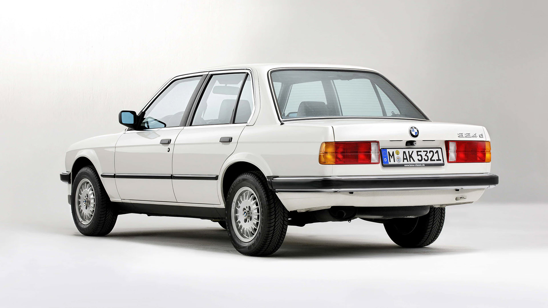 BMW 3 Serisi 50 Yaşında | BMW Joy Blog BMW 3 Serisi 50 Yaşında | BMW Joy Blog
