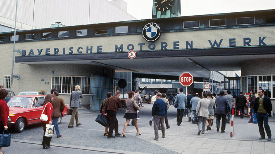 Neue Klasse Nedir? Eski BMW Modelleri | BMW Joy Blog Neue Klasse Nedir? Eski BMW Modelleri | BMW Joy Blog
